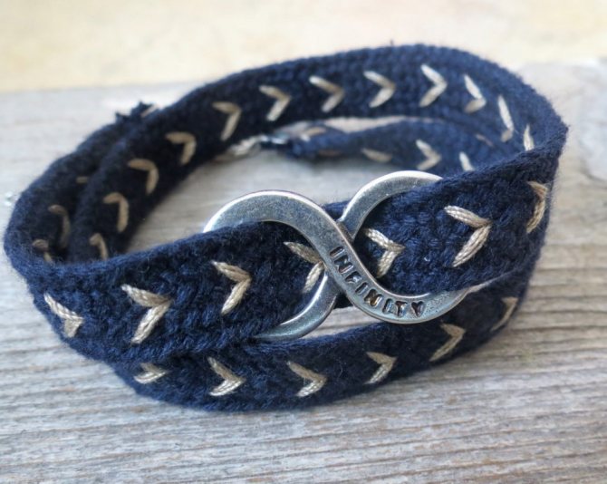 браслет фенечка