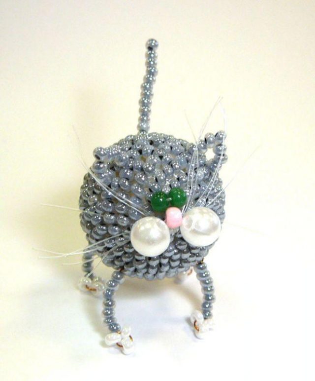 Кото-шарик из бисера