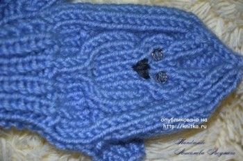 Варежки Совушки - работа Людмилы Анисимовой